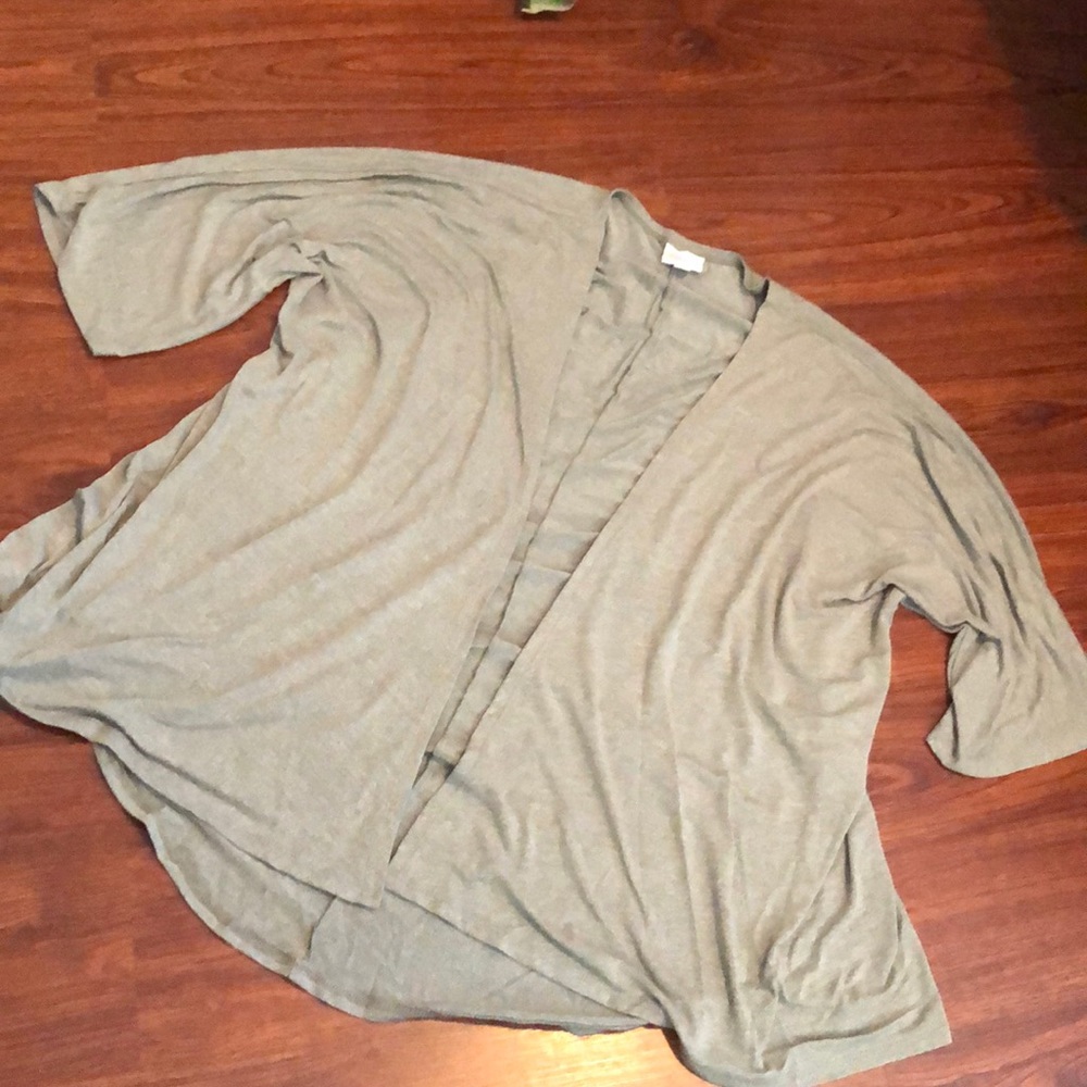 ❌sold❌Lularoe Lyndsey Kimono ❌sold❌